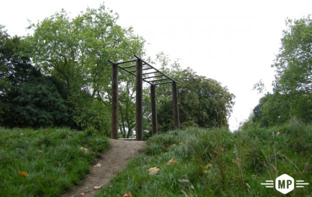 West Ham Park - photo 3