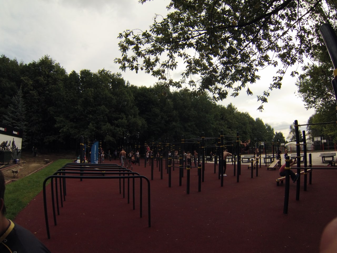 Push Up Bar at Calisthenics Park at аллея Солдат, Москва – photo 2 of 7