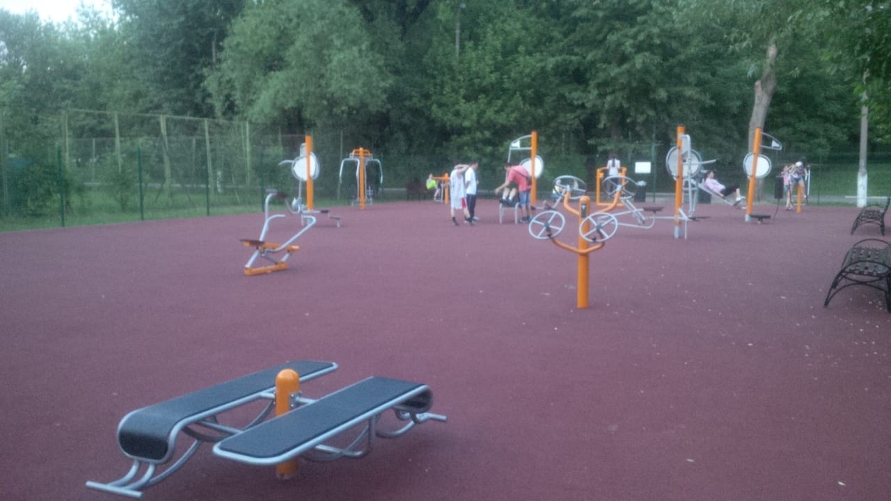 Parallel Gym Bars at Calisthenics Park at Головинская набережная, Москва – photo 6 of 6