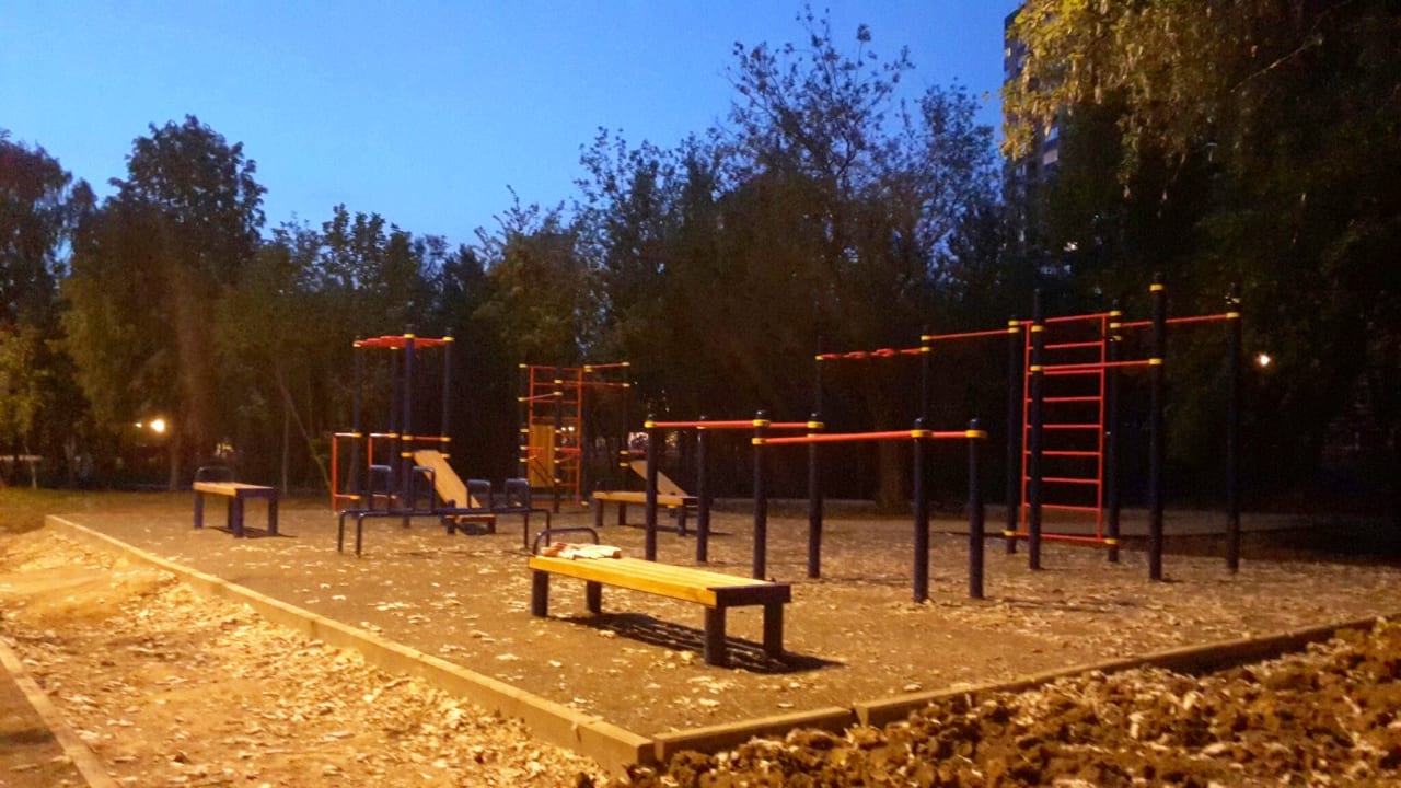 Barren bei Calisthenics Park at Молодёжная улица, Долгопрудный – Foto 2 von 2