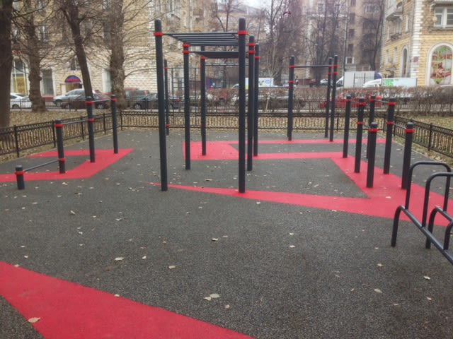 Monkey Bars at Calisthenics Park at 2-я Песчаная улица, Москва – photo 3 of 4