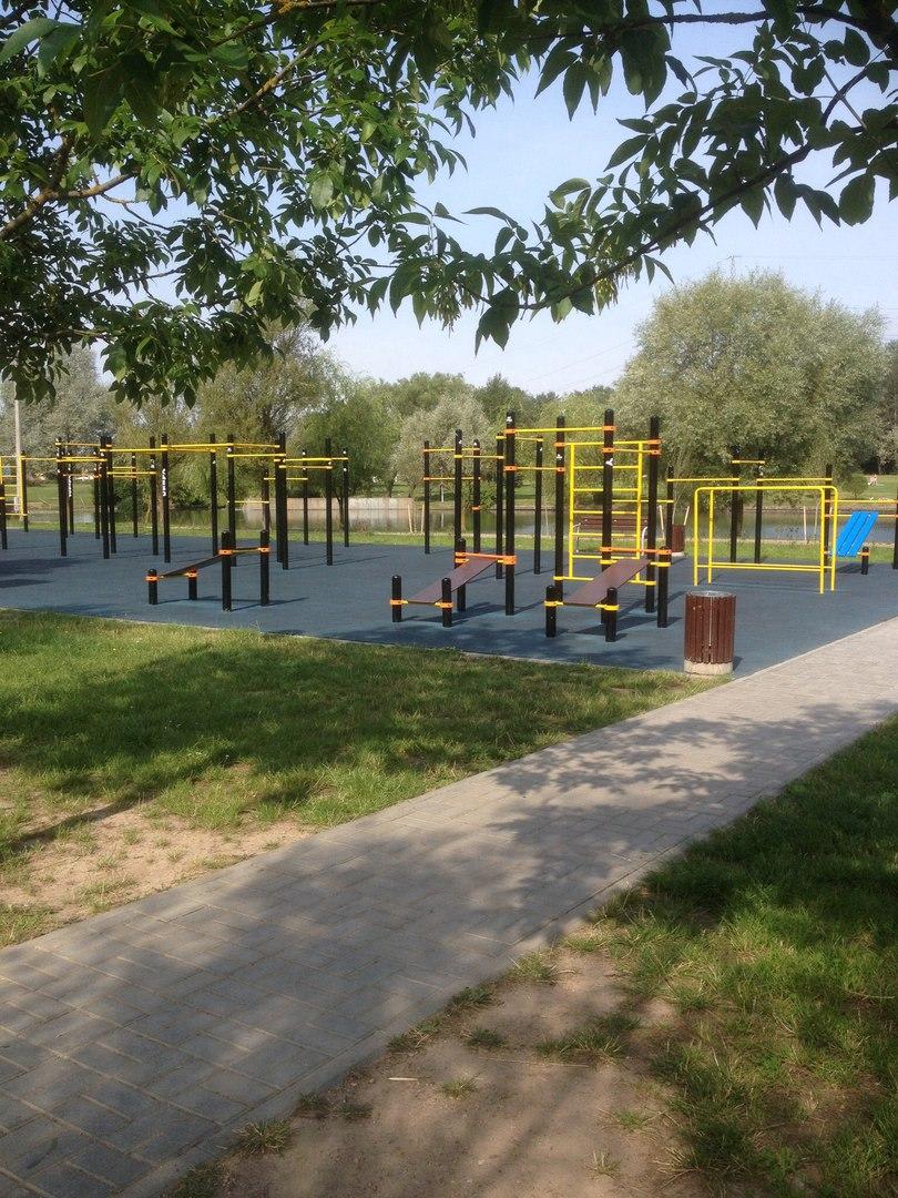 Pull Up Bar at Calisthenics Park at Пляцоўка для варкаўту, Мінск – photo 1 of 1