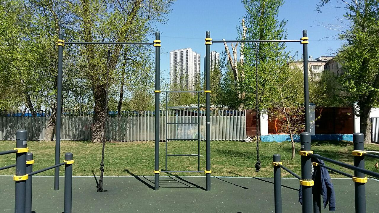 Wall Bars at Calisthenics Park at улица Пресненский Вал, Москва – photo 4 of 4