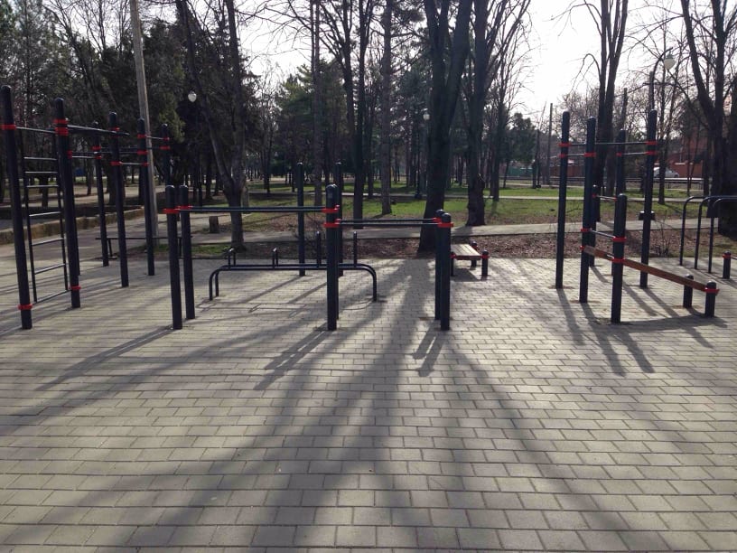Push Up Bar at Calisthenics Park at Славянская улица, Краснодар – photo 2 of 2