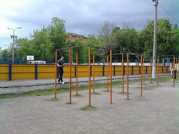 Pull Up Bar at Calisthenics Park at Манеж, Москва – photo 1 of 8