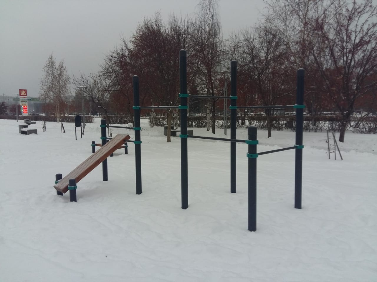 Barren bei Calisthenics Park at Екатерининская улица, Пермь – Foto 8 von 11