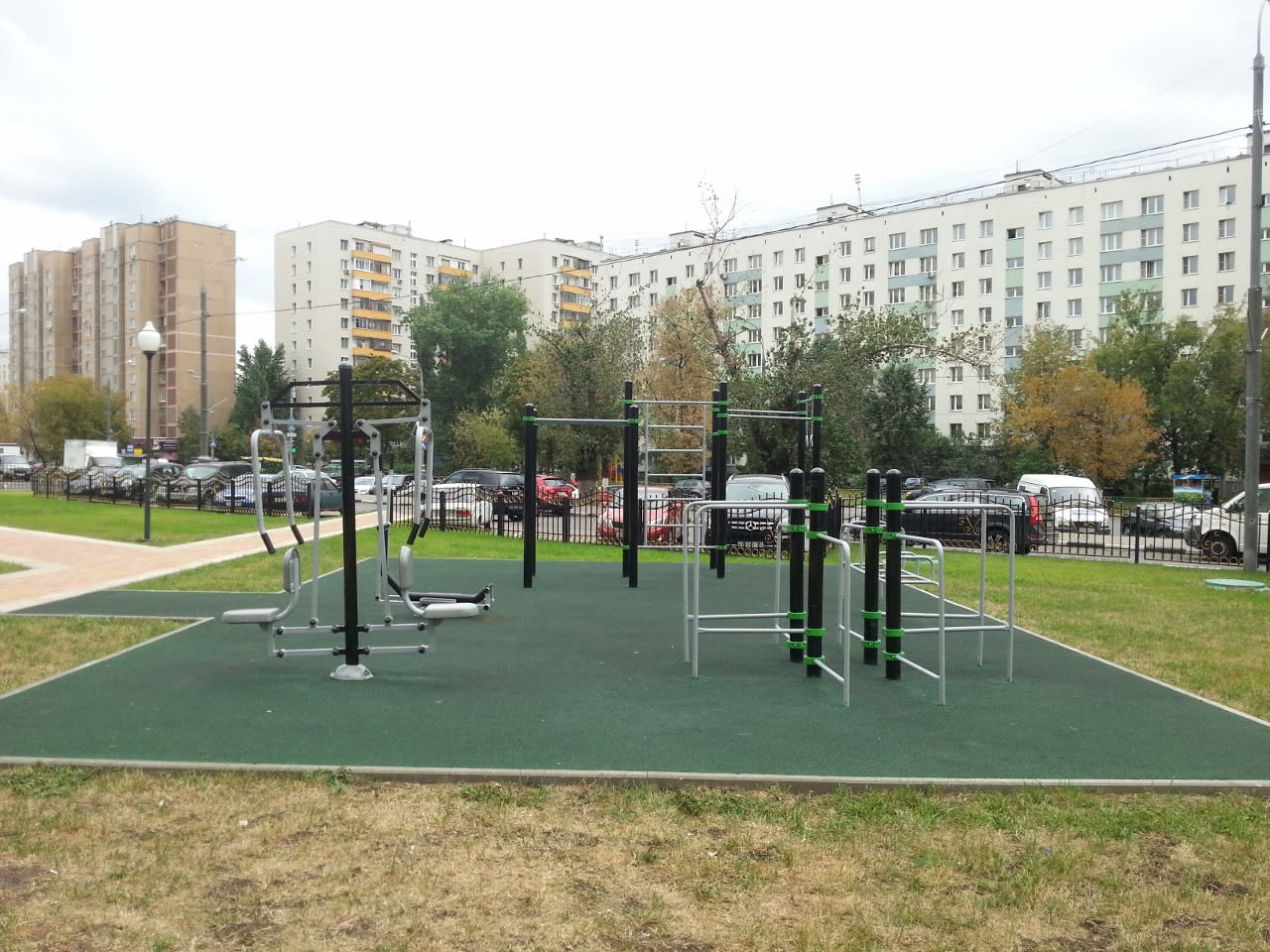 Monkey Bars at Calisthenics Park at Окская улица (дублёр), Москва – photo 3 of 3