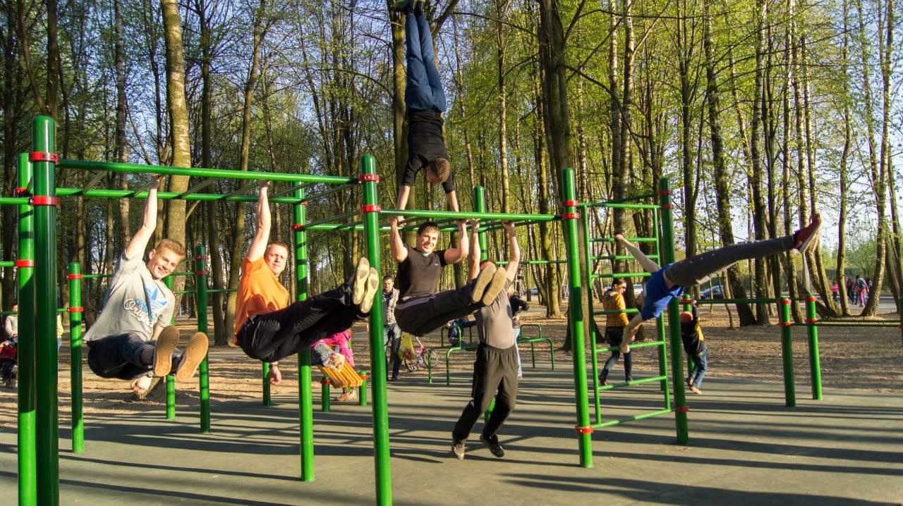 Barre de traction à Calisthenics Park at Гаевы завулак, Баранавічы – photo 1 sur 1
