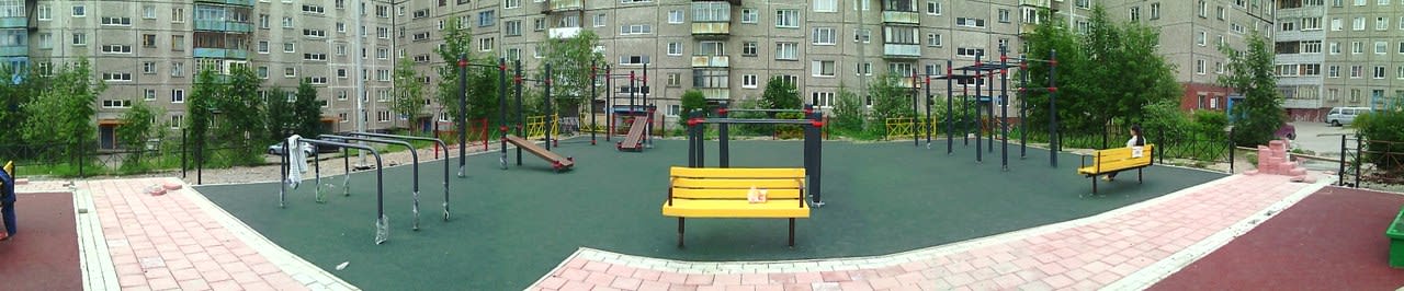 Pull Up Bar at Calisthenics Park at улица Старостина, Мурманск – photo 1 of 7