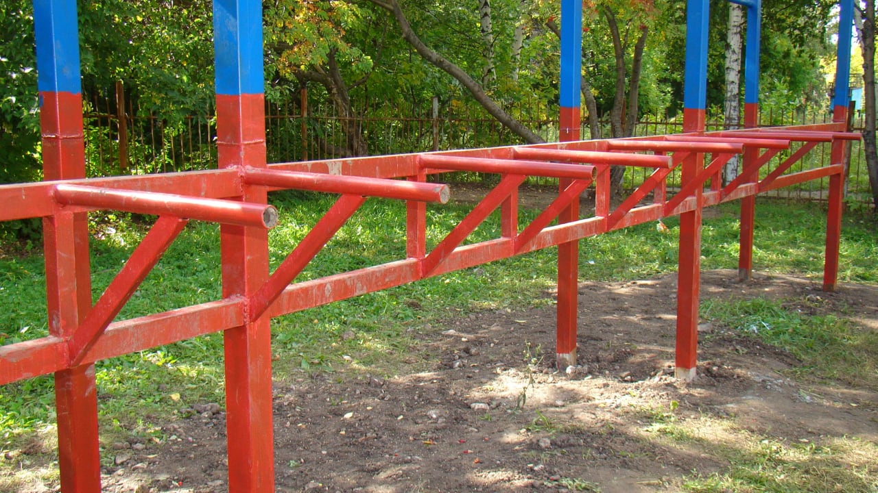 Sprossenwand bei Calisthenics Park at улица Советской Армии, Рязань – Foto 20 von 34