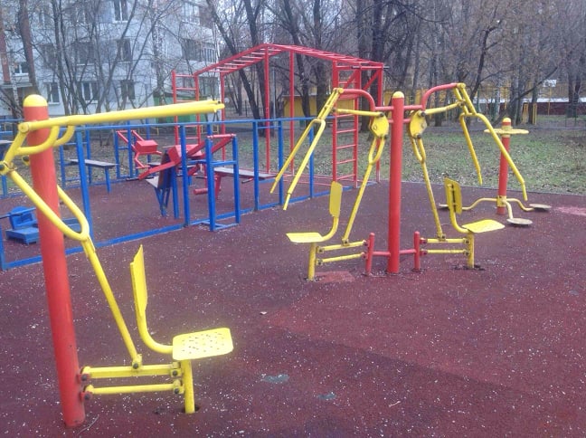 Pull Up Bar at Calisthenics Park at улица Лавочкина, Москва – photo 1 of 3