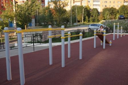 Klimmzugstange bei Calisthenics Park at улица Генерала Попова, Калуга – Foto 1 von 5