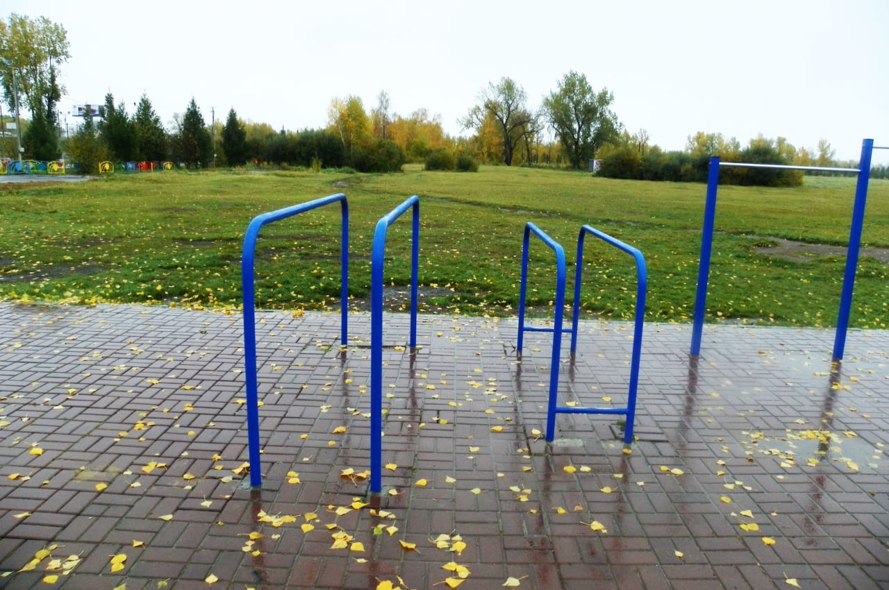 Barren bei Calisthenics Park at Октябрьский мост, Красноярск – Foto 2 von 3