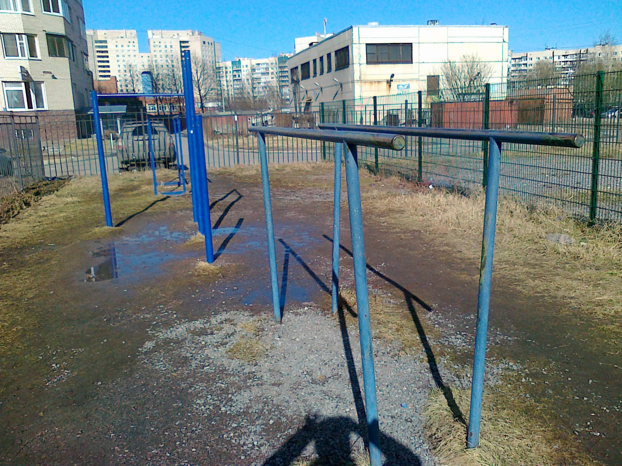 Parallel Gym Bars at Calisthenics Park at Боцманская улица, Санкт-Петербург – photo 2 of 7