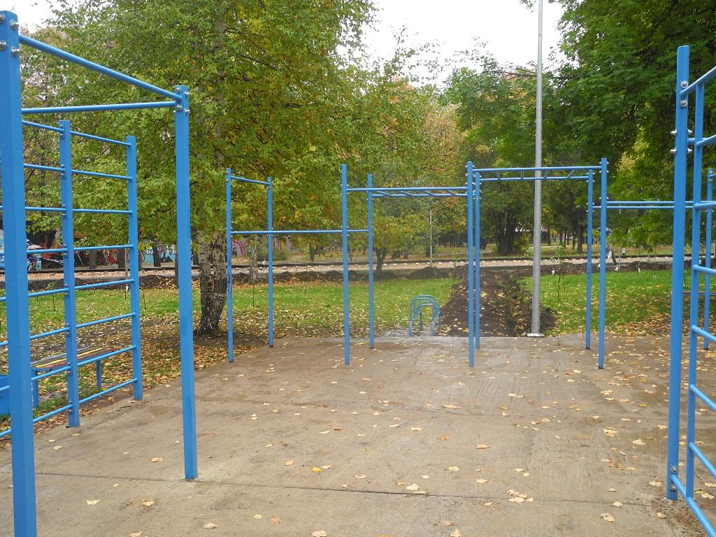 Barren bei Calisthenics Park at улица Ленина, Уфа – Foto 2 von 2
