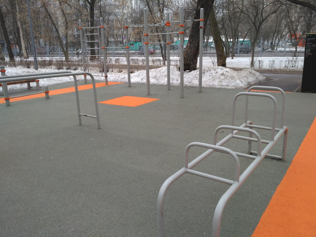 Monkey Bars at Calisthenics Park at улица Лазо, Москва – photo 3 of 5