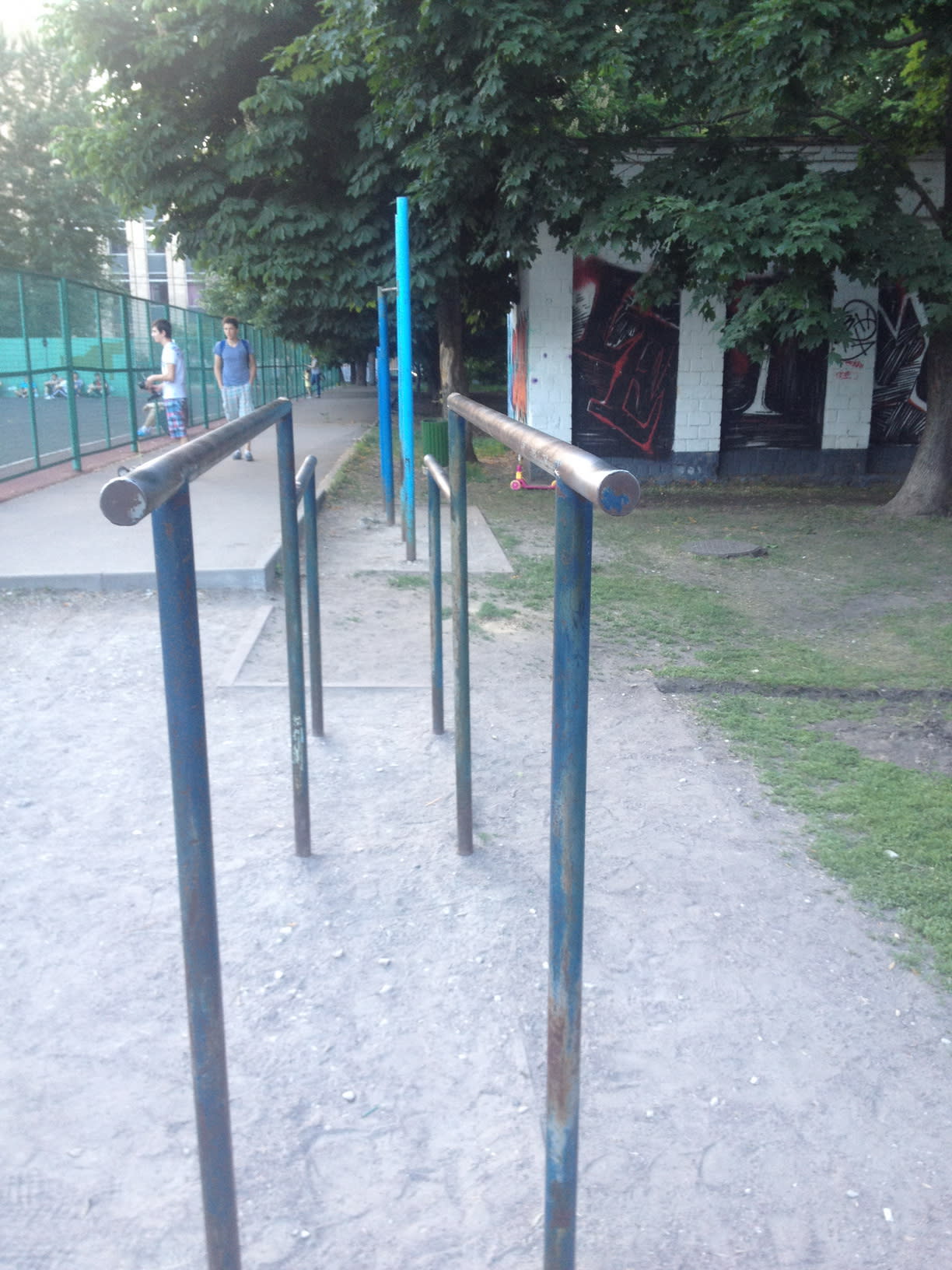 Pull Up Bar at Calisthenics Park at улица Александра Невского, Москва – photo 1 of 3