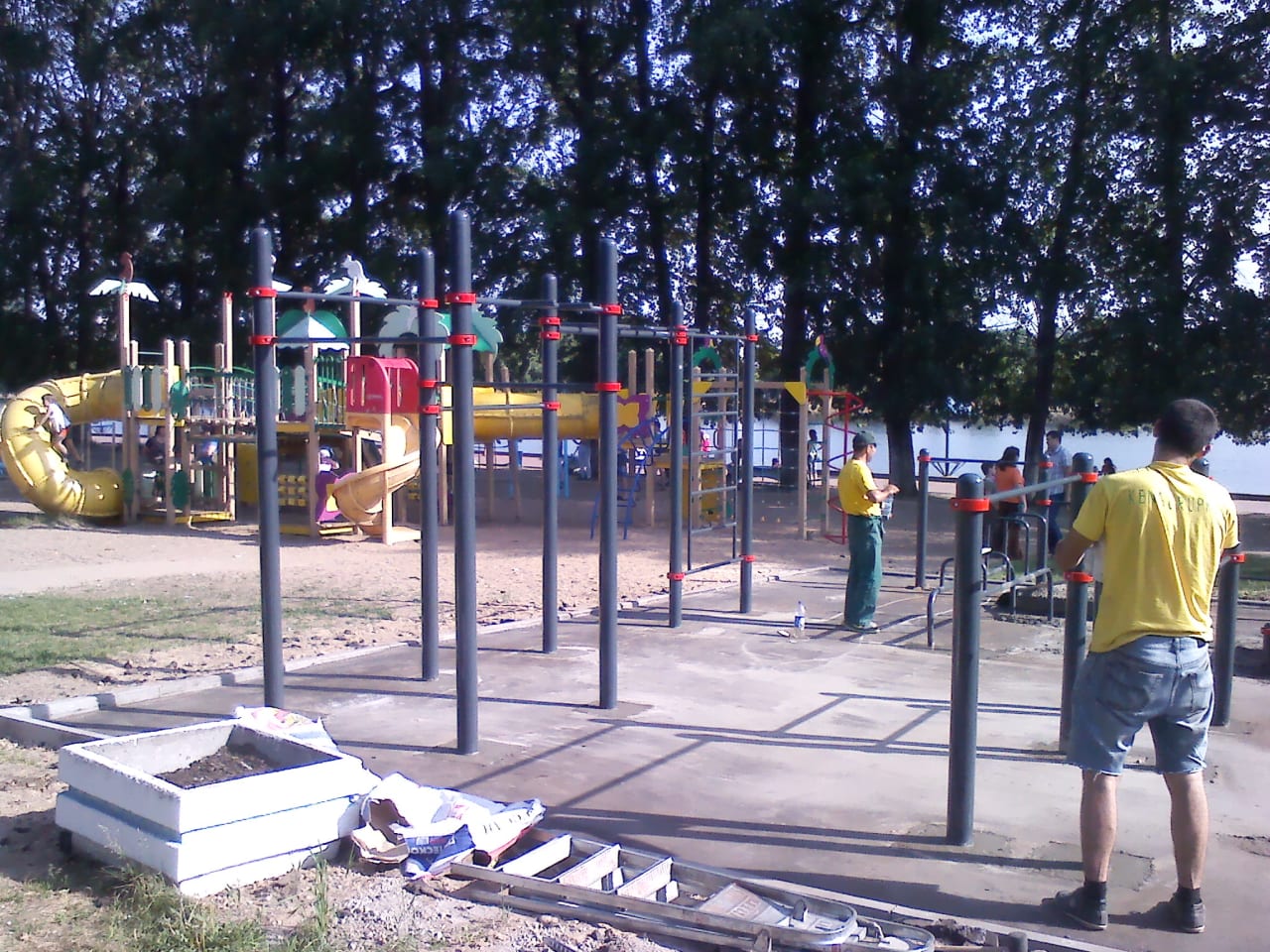 Klimmzugstange bei Calisthenics Park at набережная Афанасия Никитина, городской округ Тверь – Foto 1 von 6