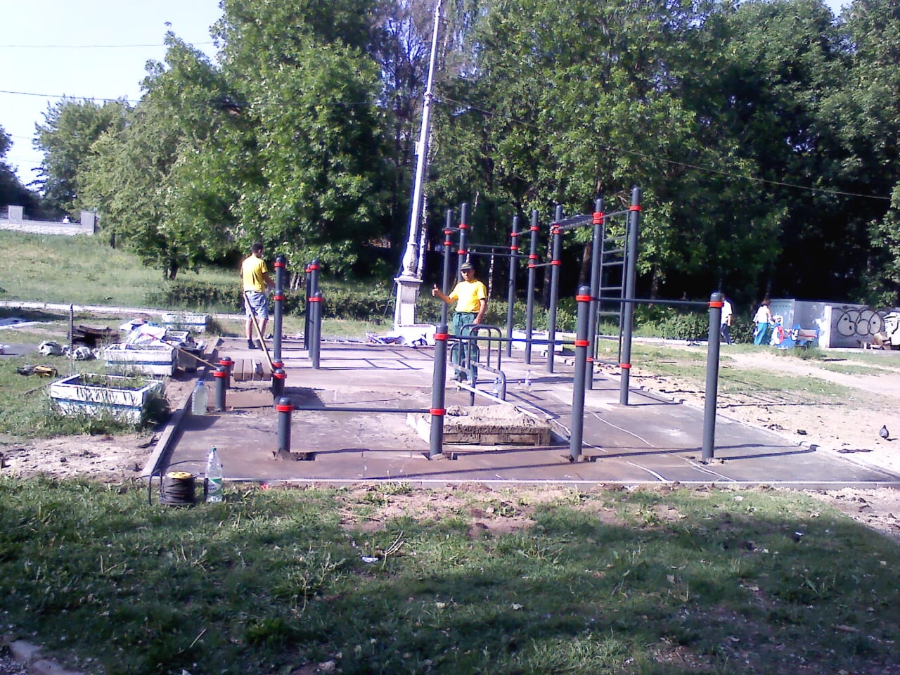 Sprossenwand bei Calisthenics Park at набережная Афанасия Никитина, городской округ Тверь – Foto 4 von 6