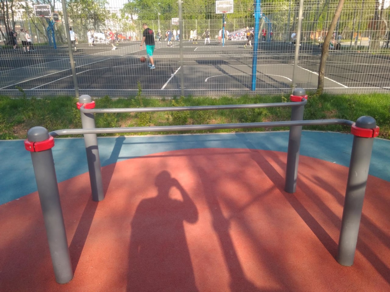 Pull Up Bar at Calisthenics Park at улица Сущёвский Вал (дублёр), Москва – photo 5 of 7