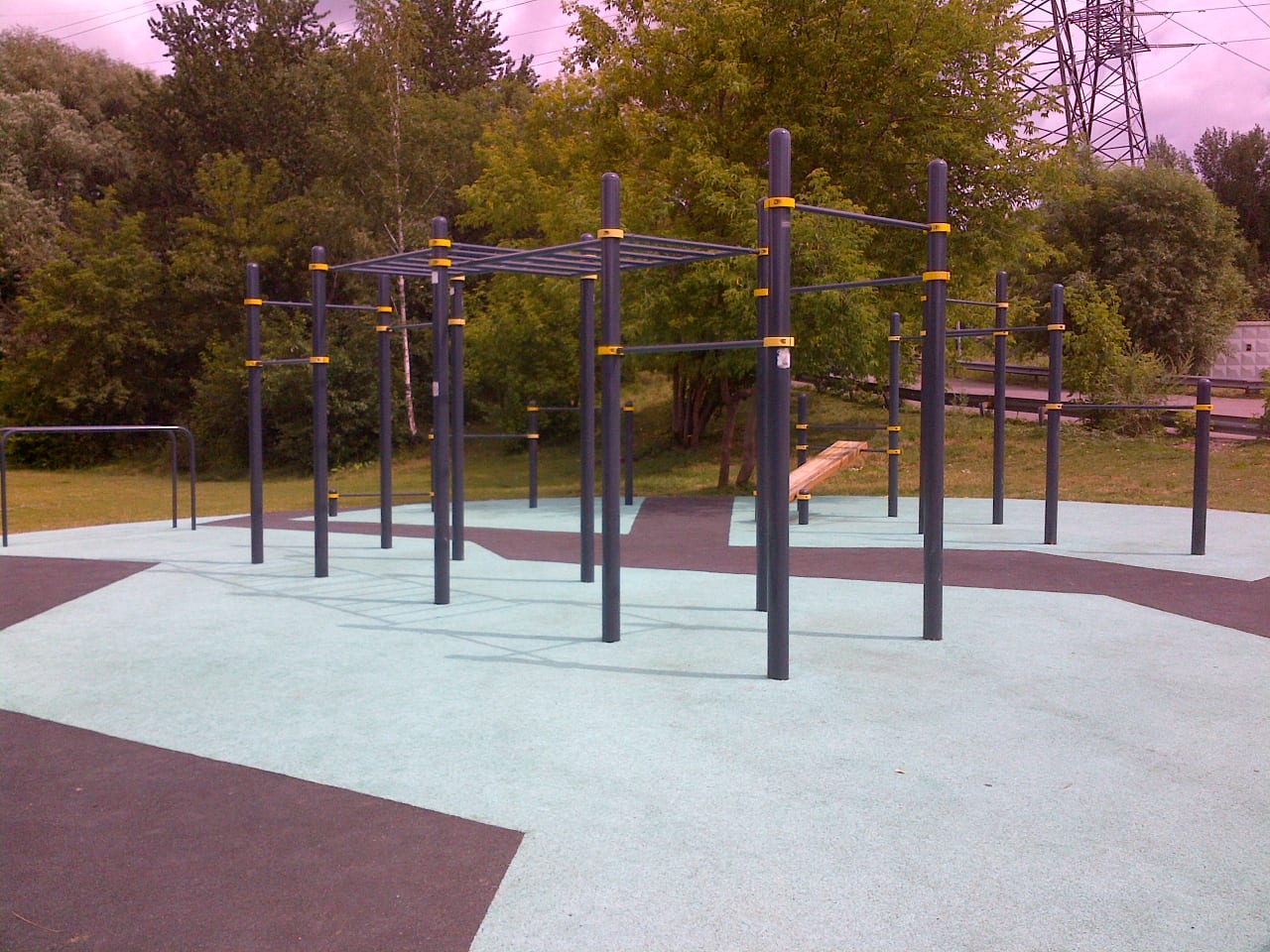 Monkey Bars at Calisthenics Park at Левобережная улица, Москва – photo 2 of 3