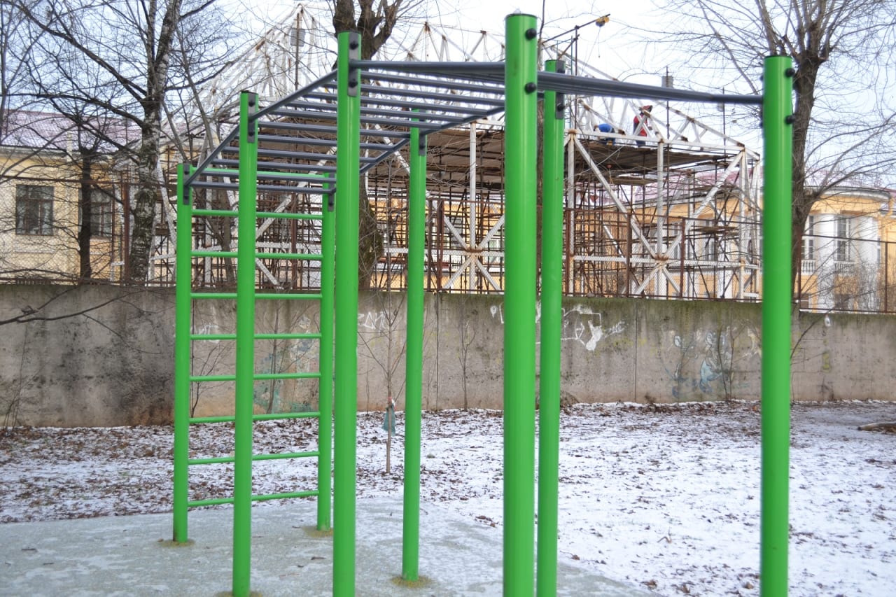 Pull Up Bar at Calisthenics Park at Заставская улица, Санкт-Петербург – photo 5 of 5