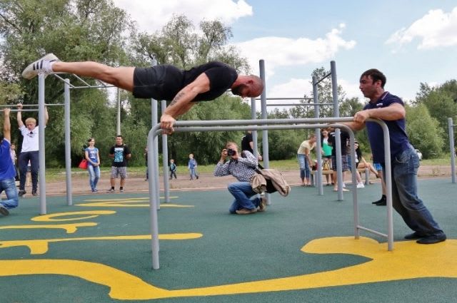 Barren bei Outdoor Gym in Городок Водников, Омск – Foto 1 von 3