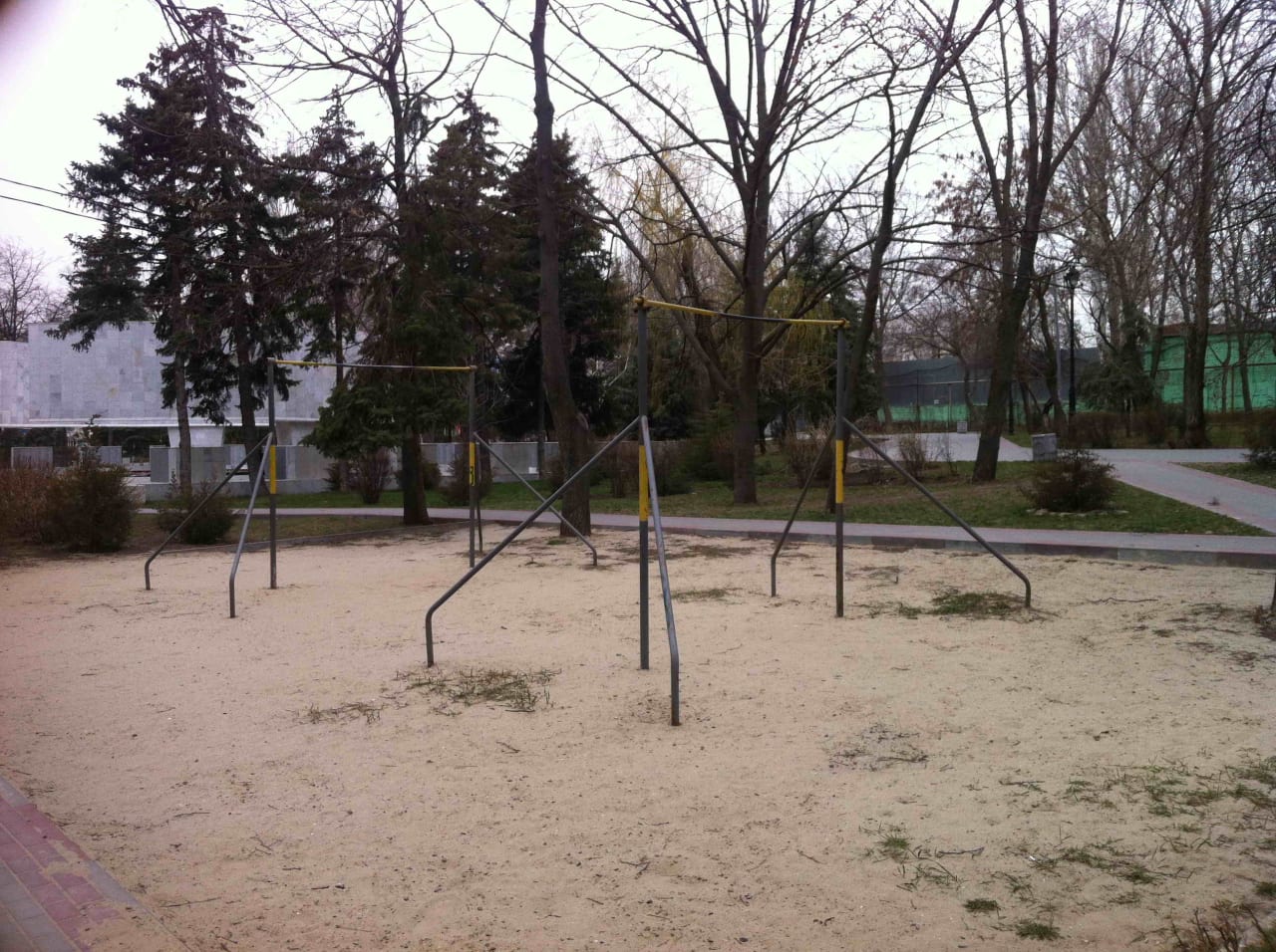 Pull Up Bar at Calisthenics Park at площадь Толстого, Ростов-на-Дону – photo 3 of 5