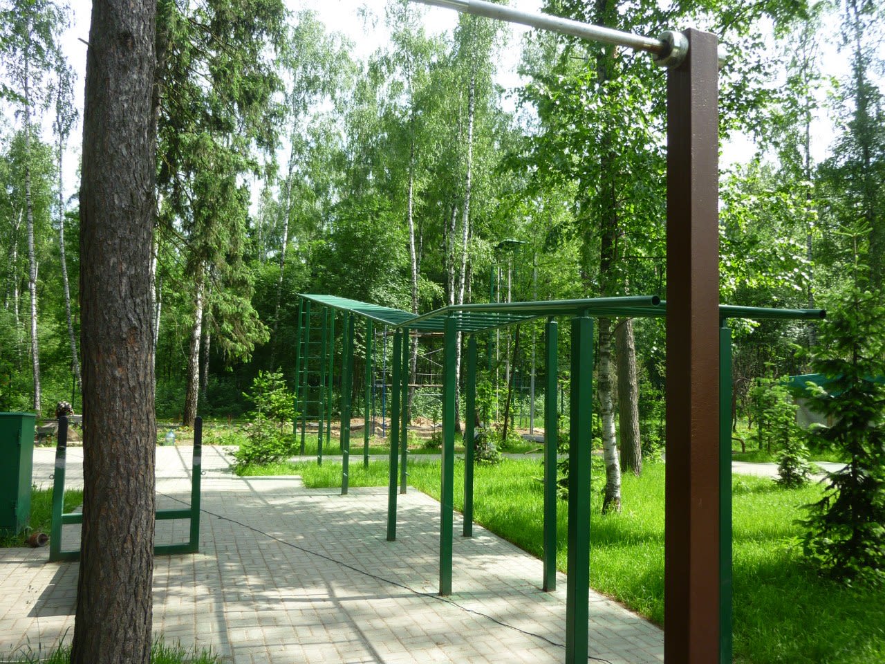 Sprossenwand bei Calisthenics Park at улица Калинина, Балашиха – Foto 12 von 17