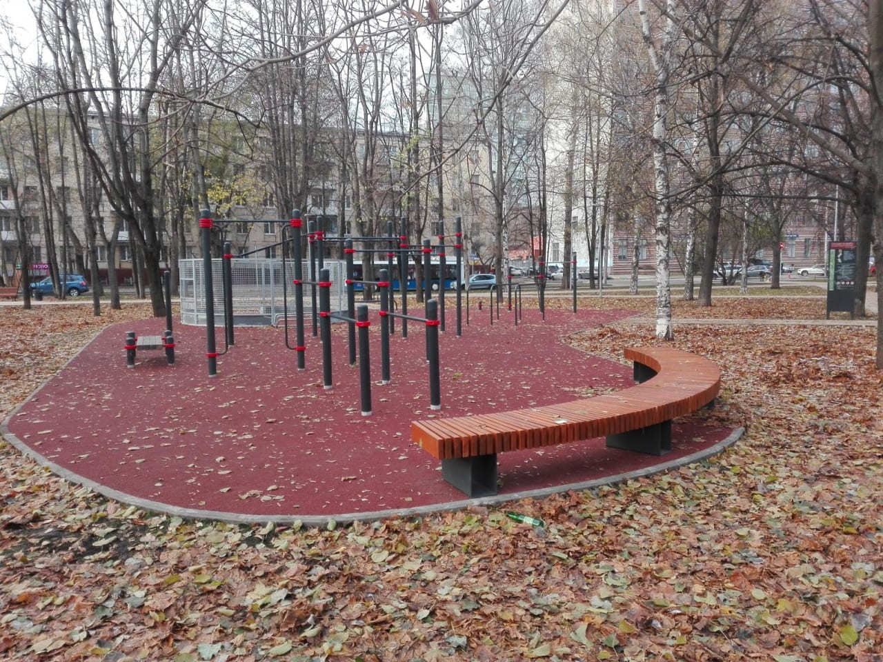 Турнік на майданчику Calisthenics Park at бульвар Генерала Карбышева, Москва – фото 9 з 9