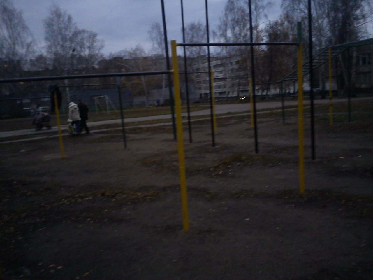 Barren bei Outdoor Gym in ЗЯБ, Набережные Челны – Foto 1 von 4