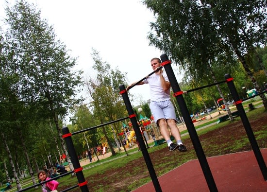 Klimmzugstange bei Calisthenics Park at улица Королёва, городской округ Тверь – Foto 1 von 1
