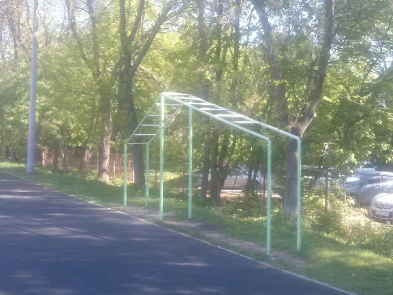 Spalier la Calisthenics Park at улица Бориса Корнилова, Нижний Новгород – fotografia 4 din 6