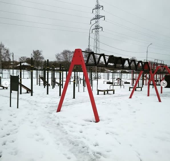 Sprossenwand bei Calisthenics Park at Пролетарская набережная, Тула – Foto 8 von 9