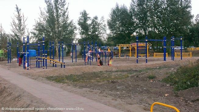 Barren bei Calisthenics Park at проспект Дружбы Народов, Абакан – Foto 1 von 3