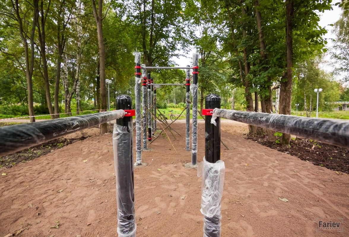 Espalderas en Calisthenics Park at Октябрьская улица, Олонец – foto 1 de 5