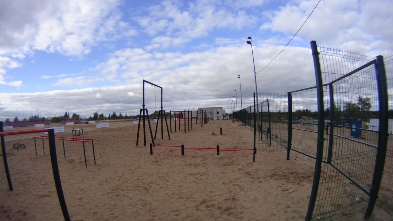 Barren bei Calisthenics Park at набережная Гребного канала, Нижний Новгород – Foto 1 von 5