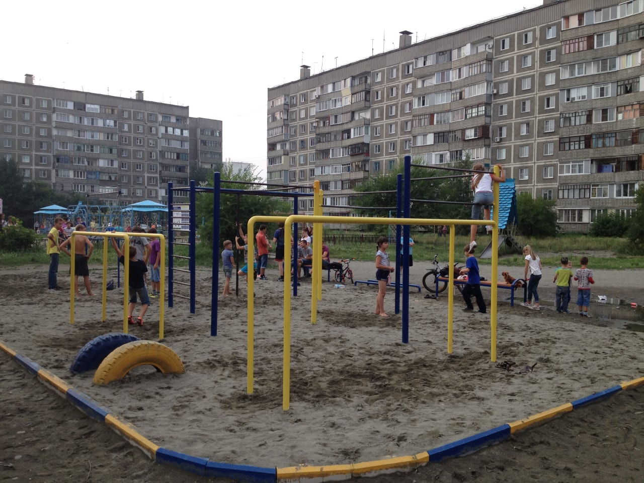 Sprossenwand bei Calisthenics Park at Советская улица, Бийск – Foto 4 von 4