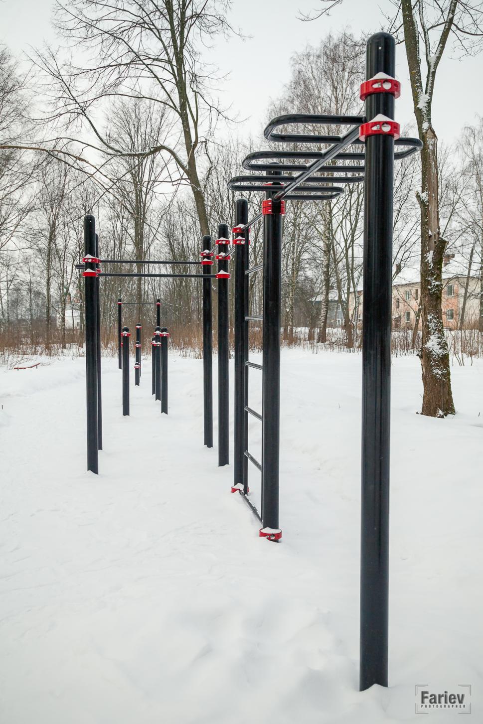 Espalderas en Calisthenics Park at Октябрьская улица, Олонец – foto 5 de 5