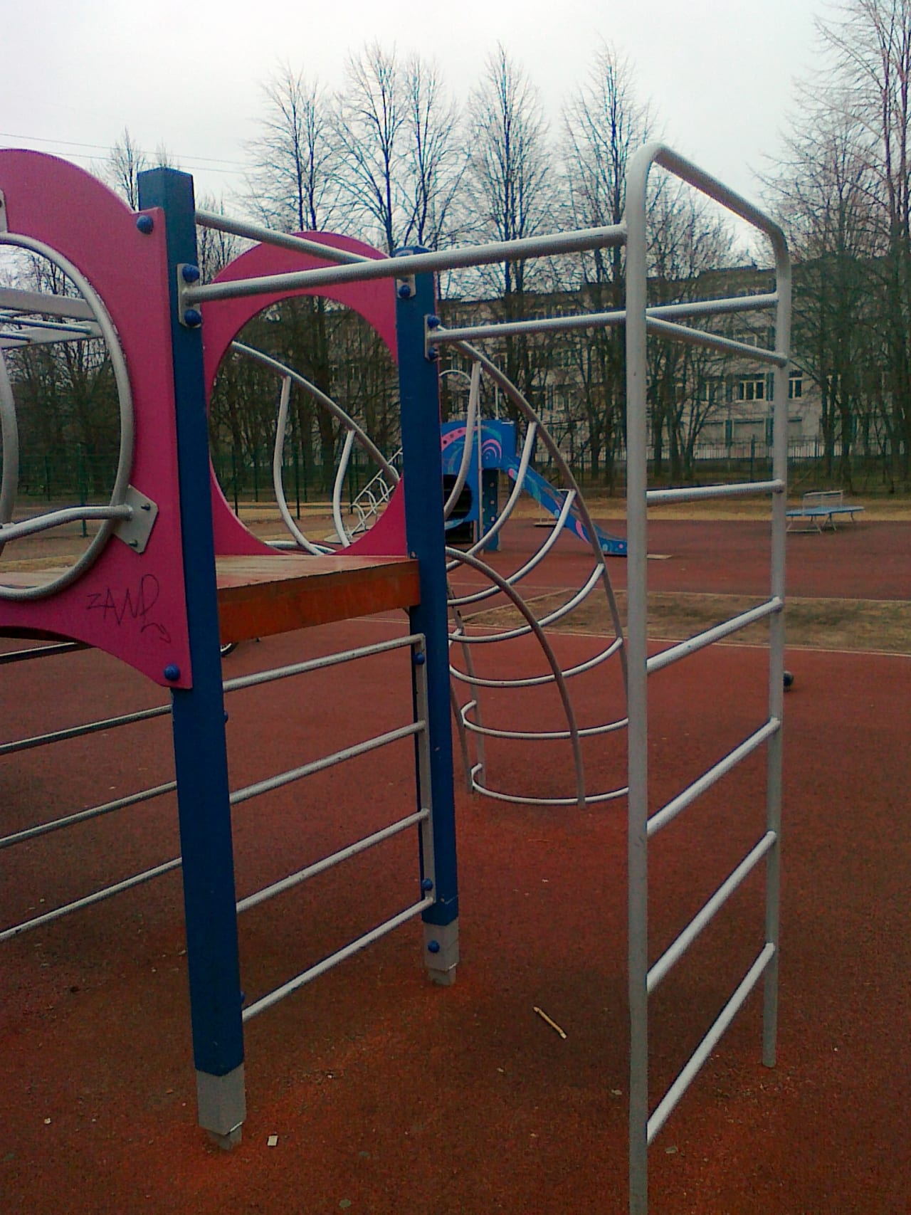 Шведська стінка на майданчику Calisthenics Park at улица Нахимова, Санкт-Петербург #wp1725 – фото 2 з 7