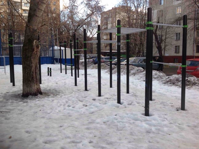 Pull Up Bar at Calisthenics Park at 2-я улица Синичкина, Москва – photo 3 of 3