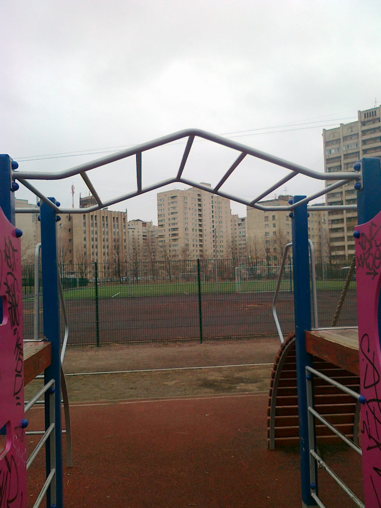 Шведська стінка на майданчику Calisthenics Park at улица Нахимова, Санкт-Петербург #wp1725 – фото 6 з 7