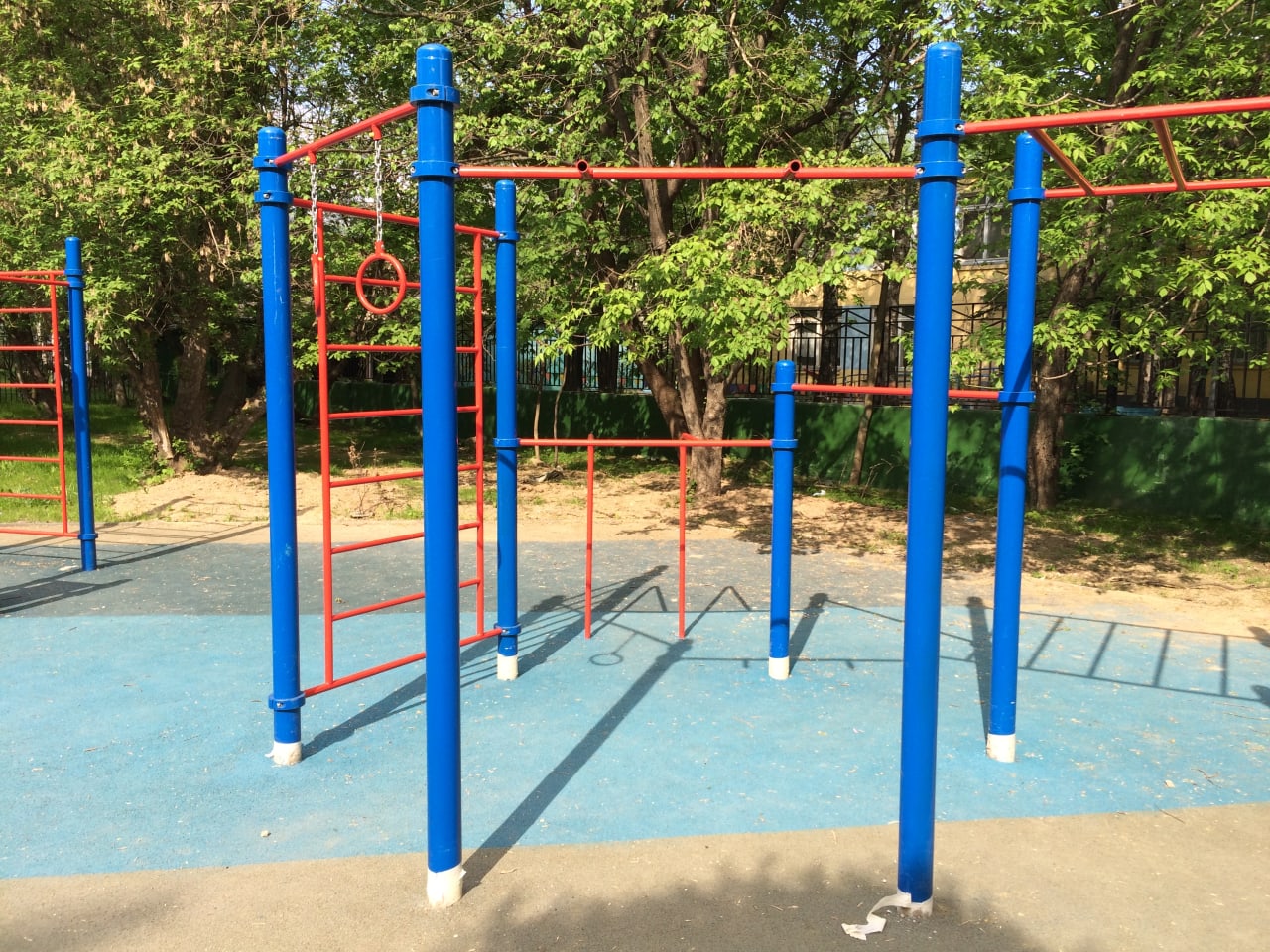 Abs Bench at Calisthenics Park at Большая Академическая улица, Москва #wp1728 – photo 3 of 6