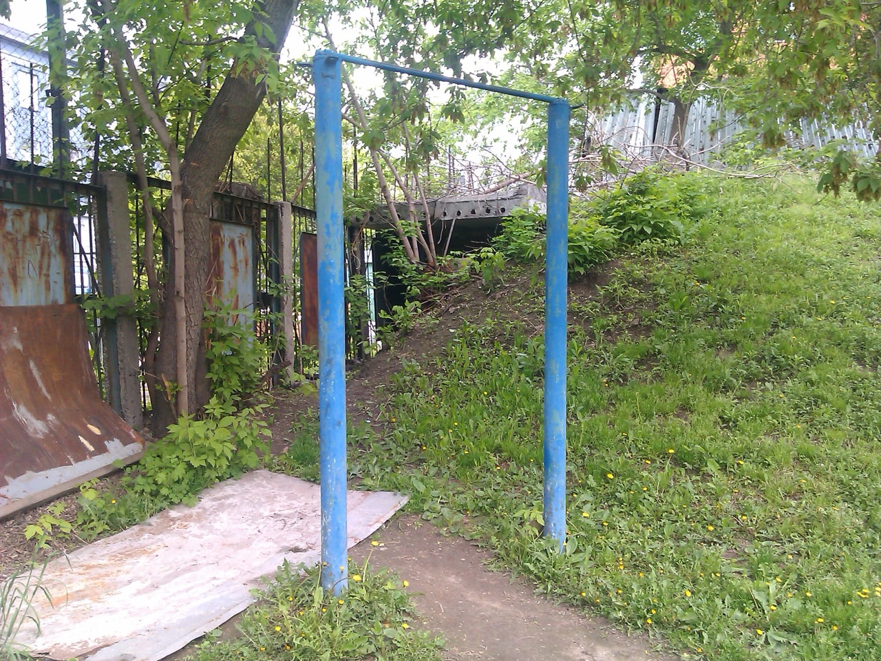 Klimmzugstange bei Calisthenics Park at улица Свердлова, Новосибирск – Foto 2 von 2