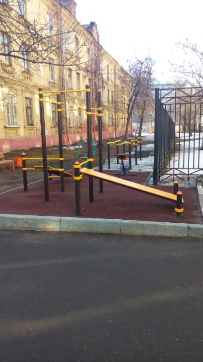 Parallel Gym Bars at Calisthenics Park at Дербеневская улица, Москва – photo 1 of 1