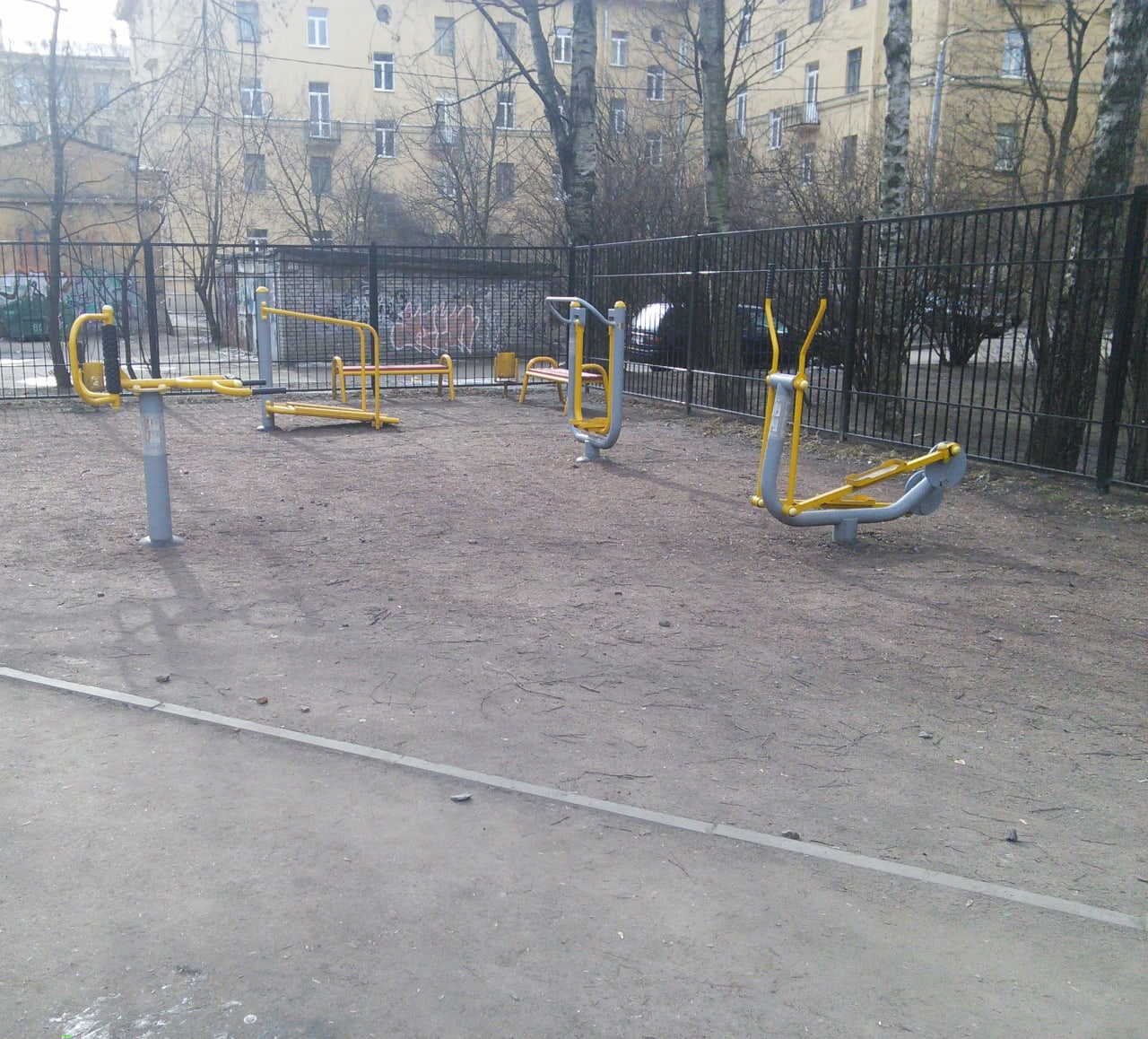 Повітряний степер на майданчику Calisthenics Park at Павловская улица, Санкт-Петербург – фото 8 з 8