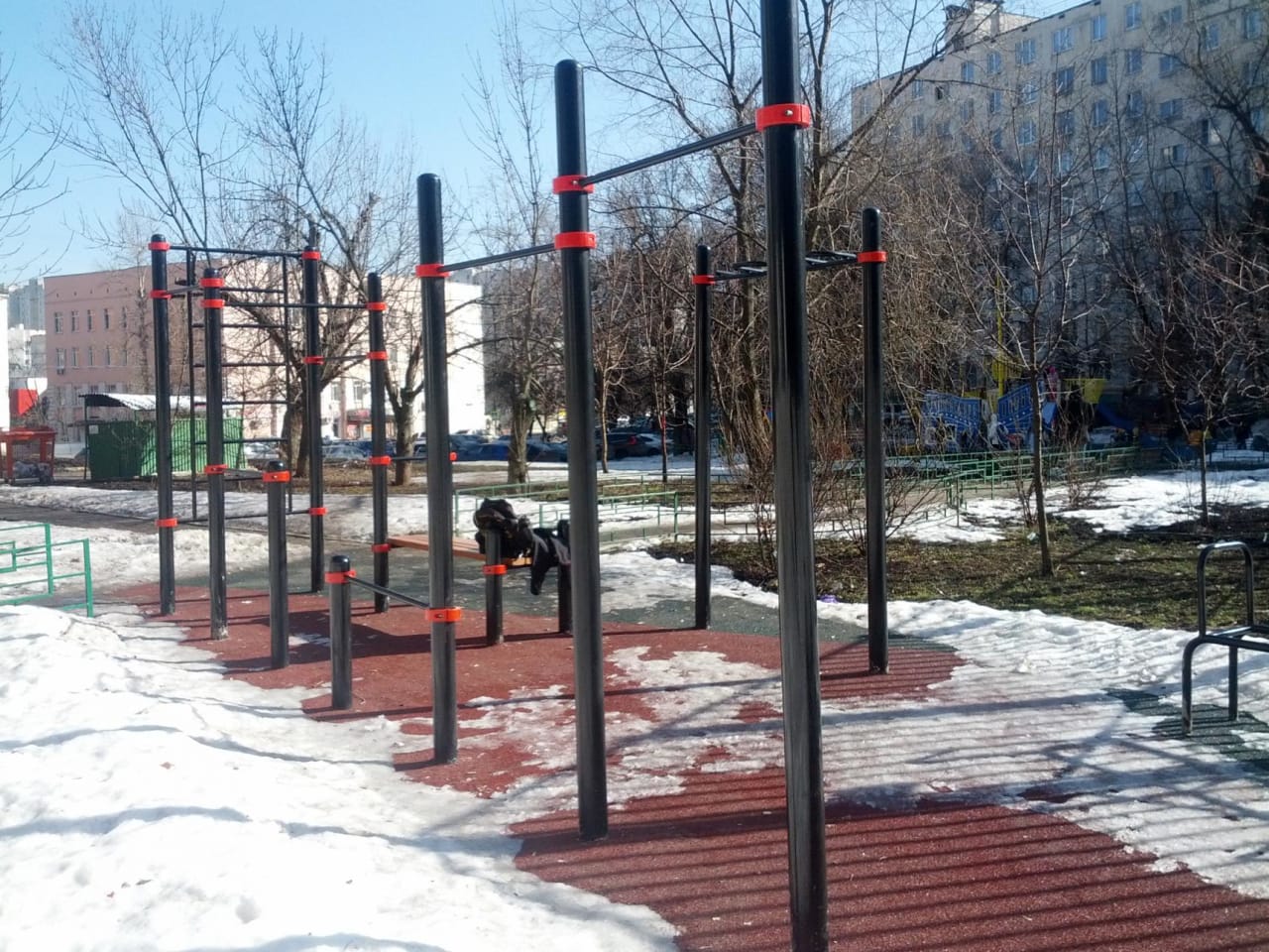 Parallel Gym Bars at Calisthenics Park at Клинская улица, Москва – photo 2 of 2