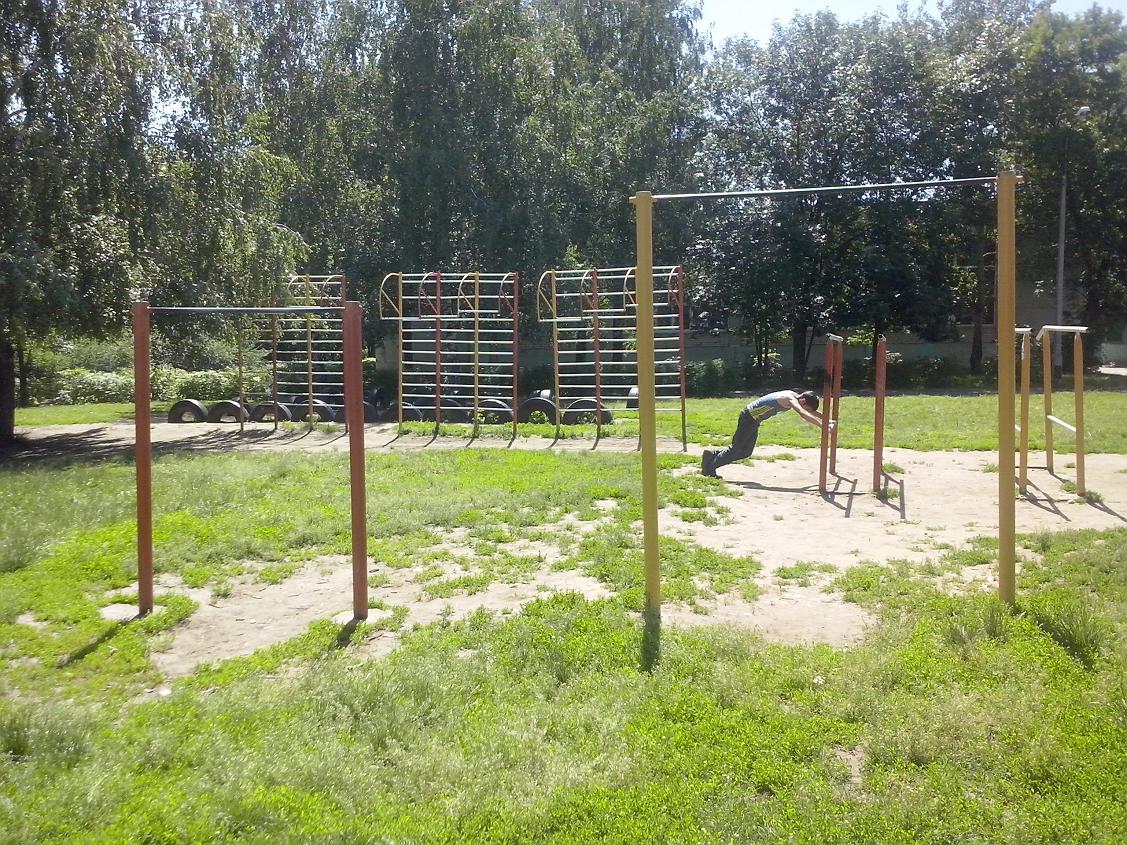 Barren bei Calisthenics Park at улица Гагарина, городской округ Рязань – Foto 14 von 16