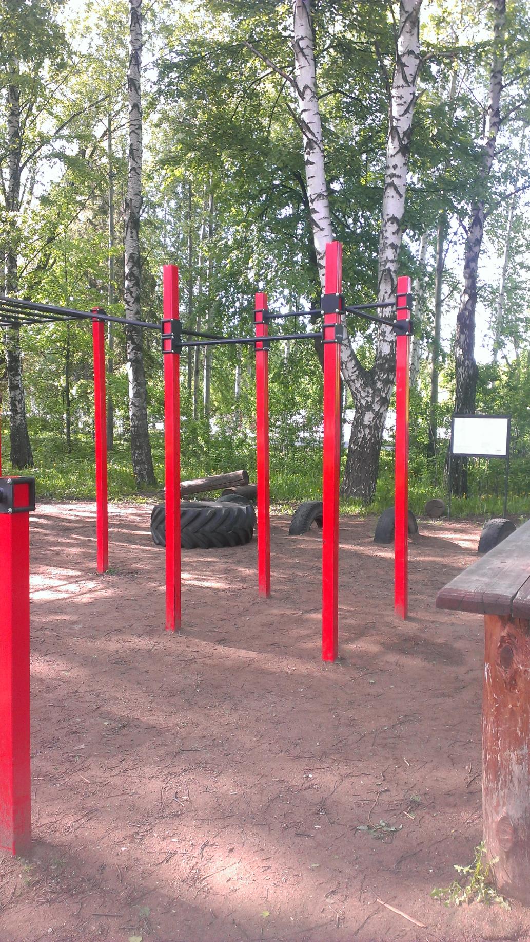 Barren bei Calisthenics Park at Университетская улица, городской округ Ижевск – Foto 2 von 5