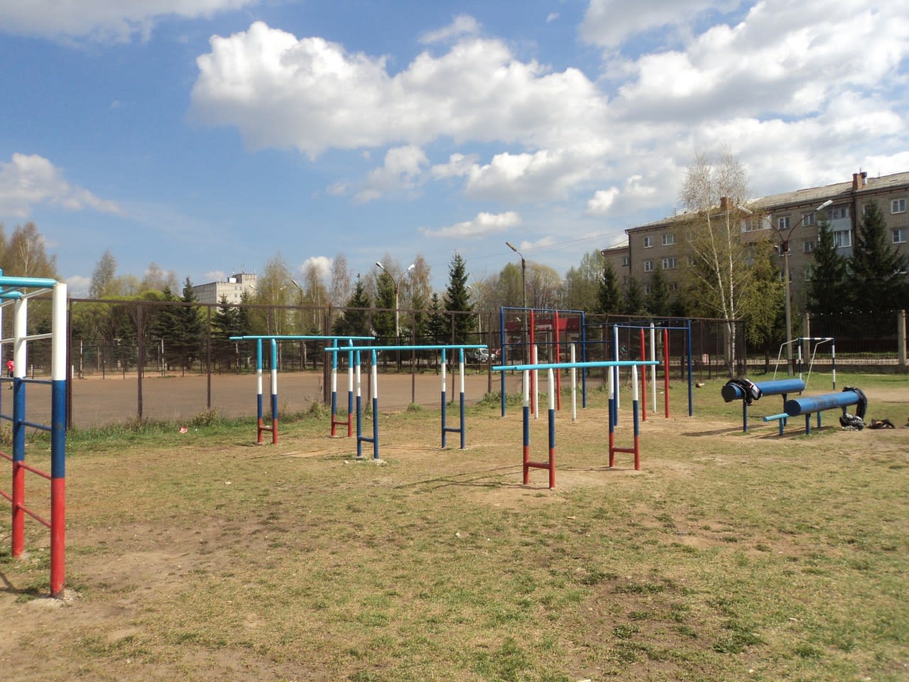 Hangelstange bei Calisthenics Park at улица Герцена, Рыбинск – Foto 3 von 4